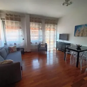 Апартаменты Style Homes Brera San Marco 29 Милан